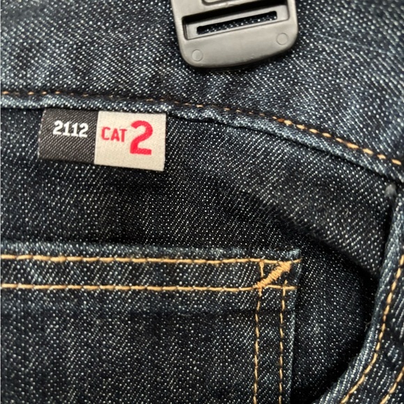 Carhartt Flame Resistant Workwear Jeans Women’s 18 NFPA 2112 CAT2 UL certified - Picture 4 of 9
